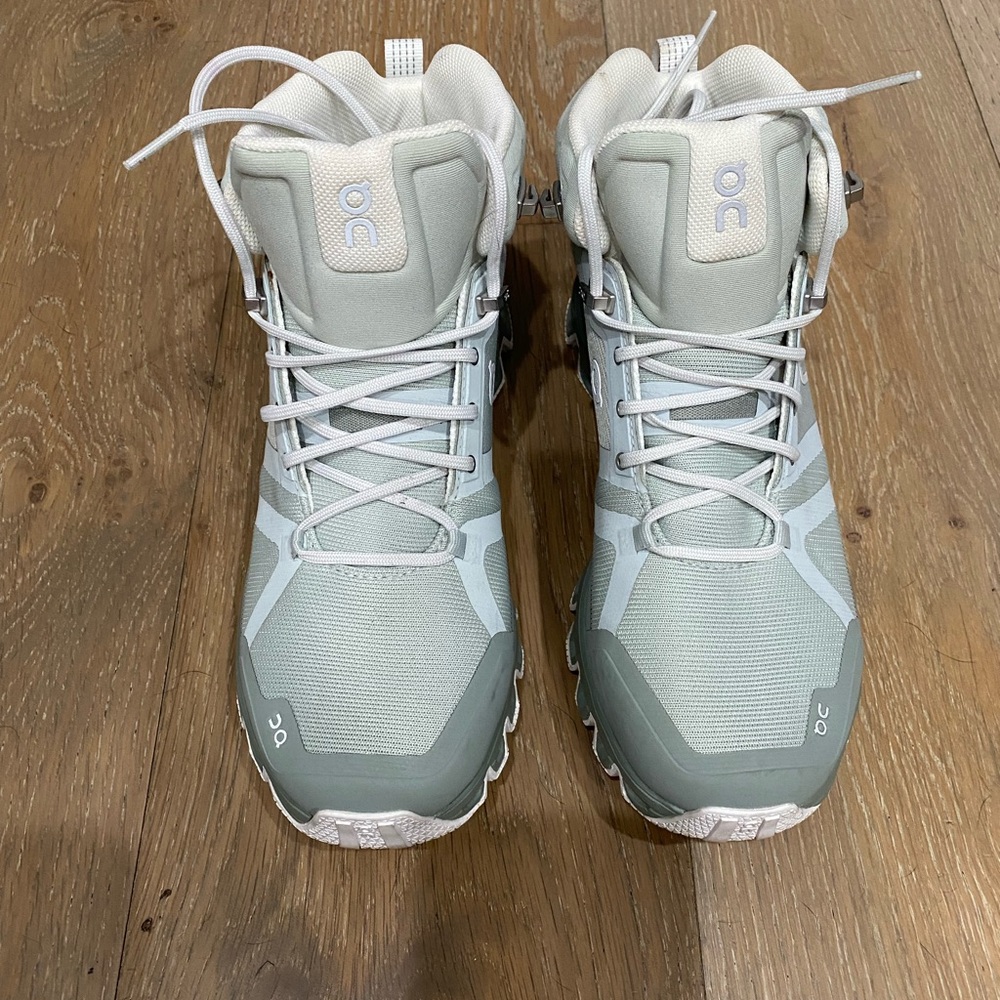 Cloudrock waterproof hiking boot made for all trails, and all weathers.